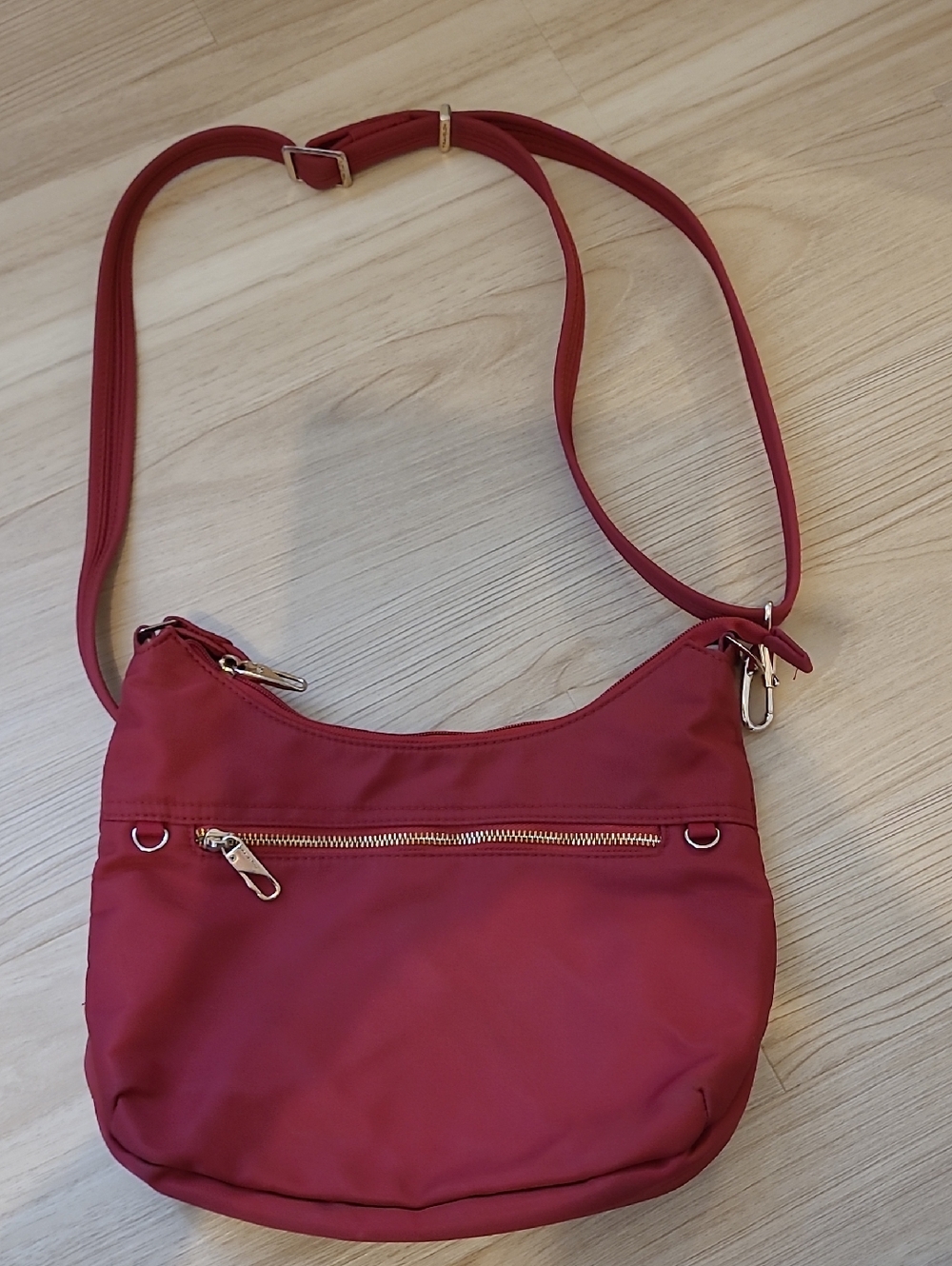 Travelon Travel Bag With Locking Zippers